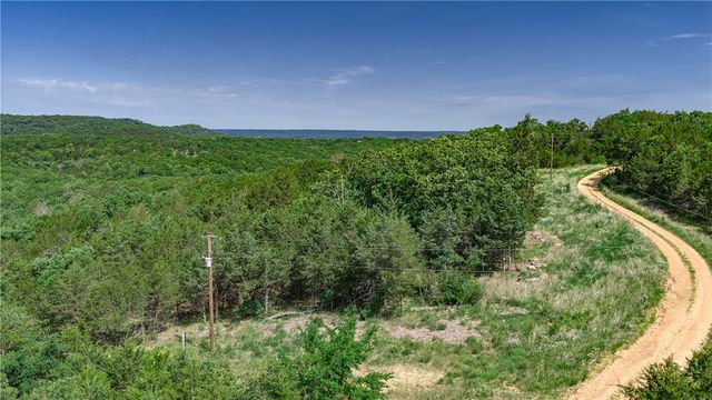 630 CR-2560, Eureka Springs, AR 72631