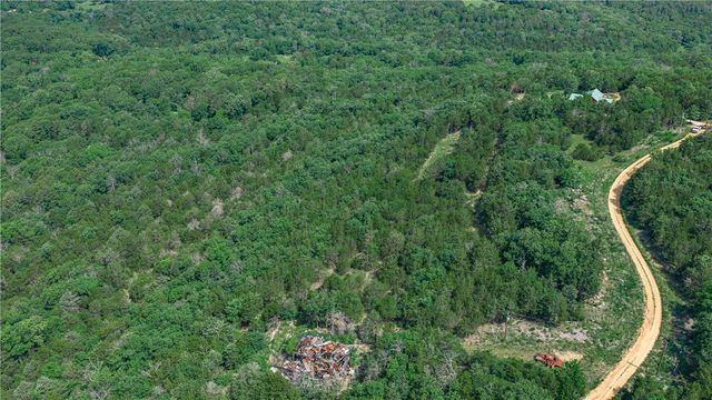 630 CR-2560, Eureka Springs, AR 72631