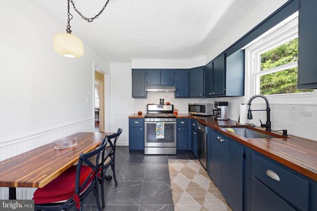 44 CHURCHILL RD, Cherry Hill, NJ 08034