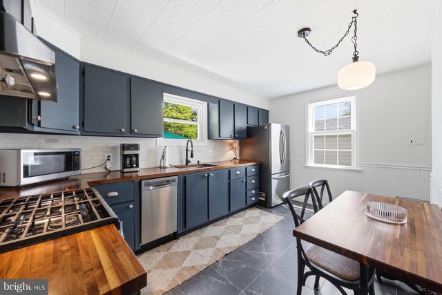 44 CHURCHILL RD, Cherry Hill, NJ 08034