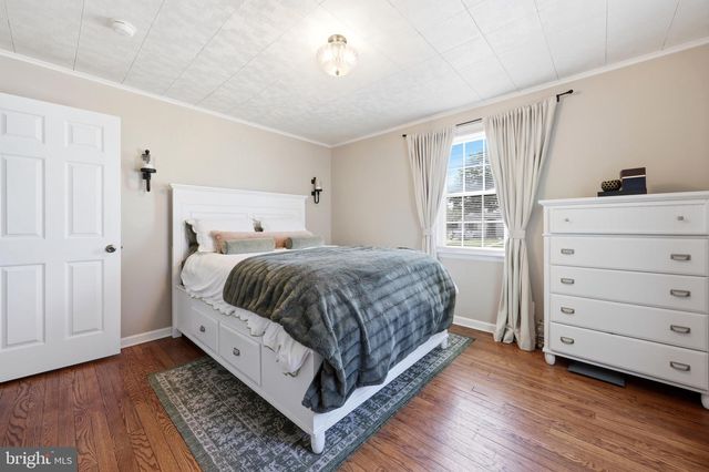 44 CHURCHILL RD, Cherry Hill, NJ 08034