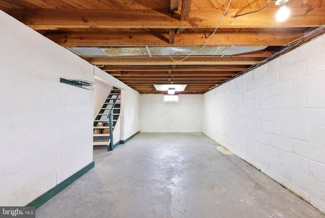44 CHURCHILL RD, Cherry Hill, NJ 08034