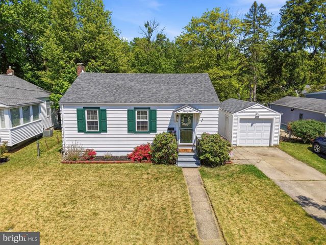 44 CHURCHILL RD, Cherry Hill, NJ 08034