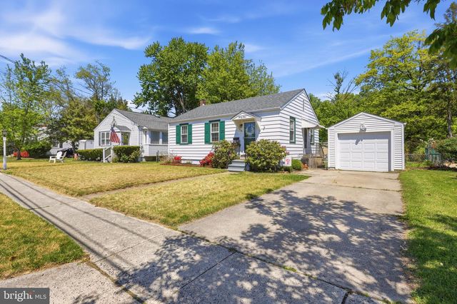 44 CHURCHILL RD, Cherry Hill, NJ 08034