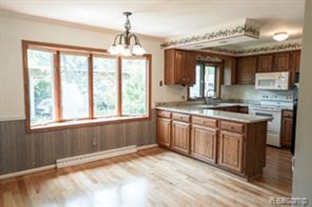 2016 Brandywine Lane, Port Huron, MI 48060