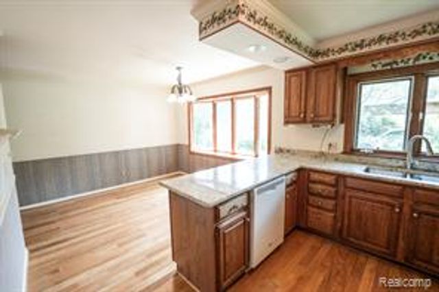 2016 Brandywine Lane, Port Huron, MI 48060
