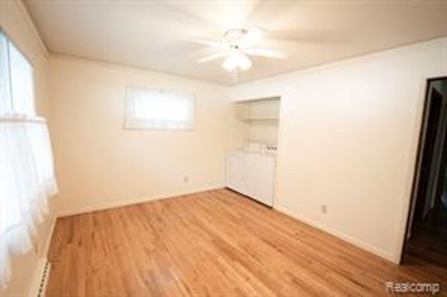 2016 Brandywine Lane, Port Huron, MI 48060