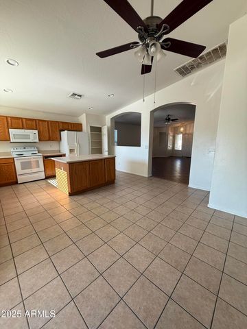 15137 W WASHINGTON Street, Goodyear, AZ 85338
