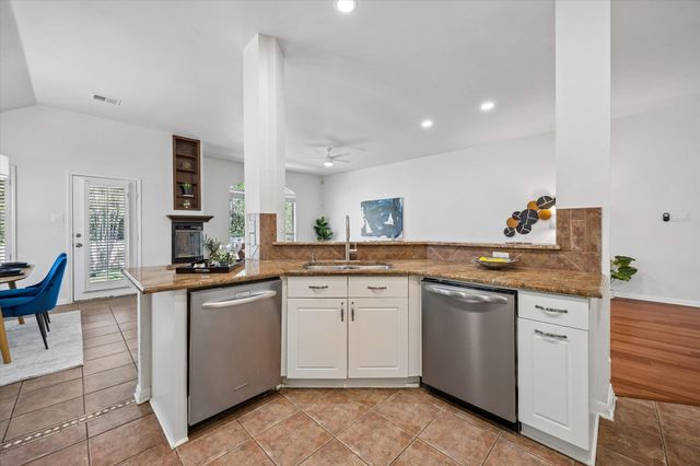 1904 Creole DR, Austin, TX 78727