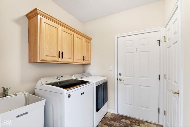 4017 Fallbrook Lane, Anderson, IN 46011