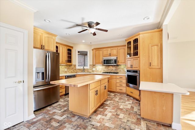 4017 Fallbrook Lane, Anderson, IN 46011