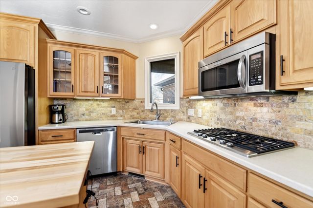 4017 Fallbrook Lane, Anderson, IN 46011