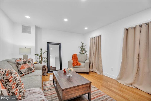 348 SILK ST, Lawnside, NJ 08045