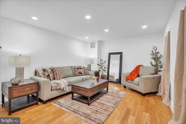 348 SILK ST, Lawnside, NJ 08045