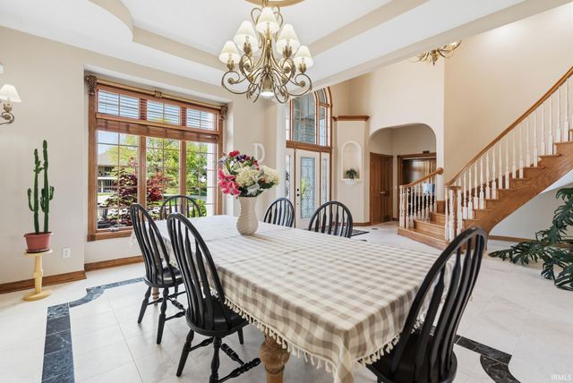 11929 Crossway Drive, Fort Wayne, IN 46814