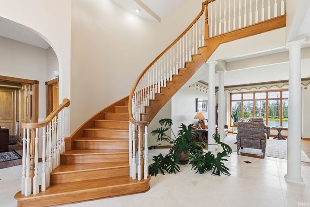 11929 Crossway Drive, Fort Wayne, IN 46814