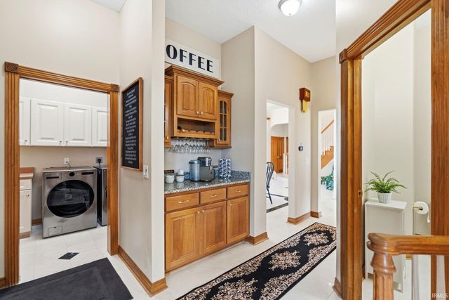11929 Crossway Drive, Fort Wayne, IN 46814