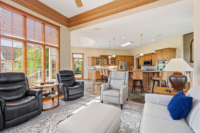 11929 Crossway Drive, Fort Wayne, IN 46814