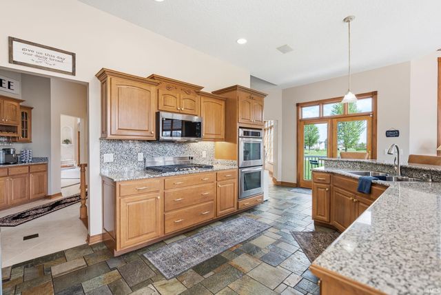 11929 Crossway Drive, Fort Wayne, IN 46814