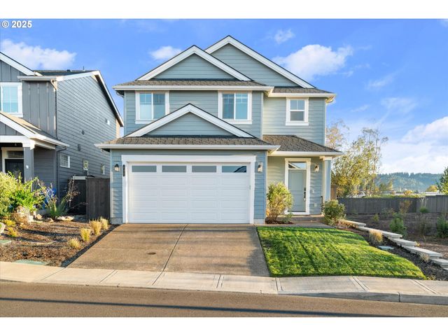 422 Ne TIMBERLINE St, Estacada, OR 97023