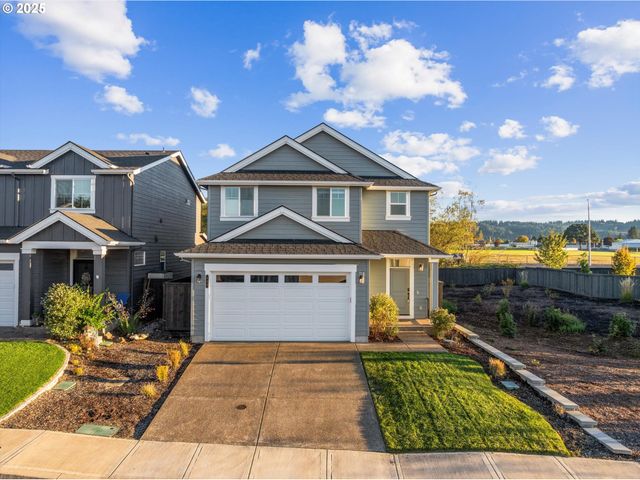 422 Ne TIMBERLINE St, Estacada, OR 97023