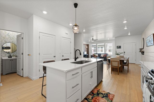 10052 N LIMESTONE WAY, Highland, UT 84003