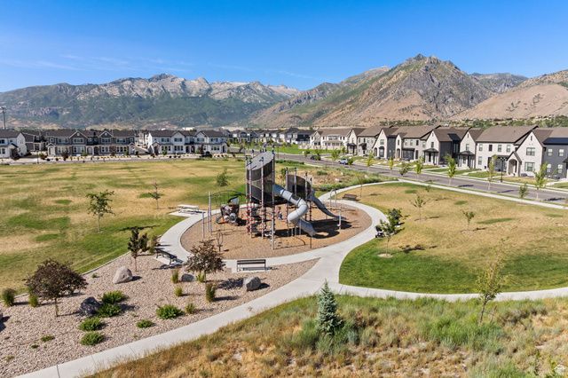 10052 N LIMESTONE WAY, Highland, UT 84003