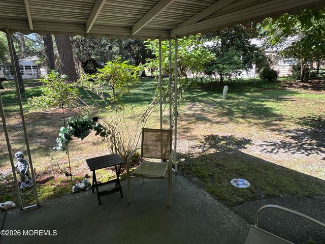 2 Concord Lane, Whiting, NJ 08759