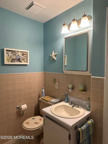 2 Concord Lane, Whiting, NJ 08759