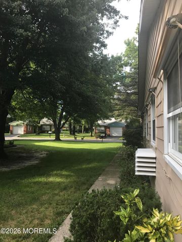 2 Concord Lane, Whiting, NJ 08759