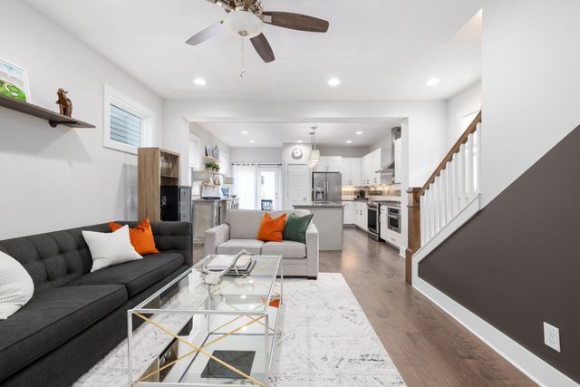 2127B 14th Ave, N, Nashville, TN 37208