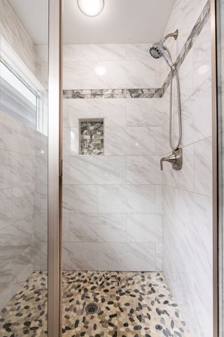 2127B 14th Ave, N, Nashville, TN 37208