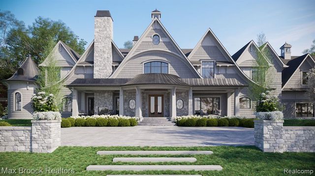 1057 Arlington Street, Birmingham, MI 48009