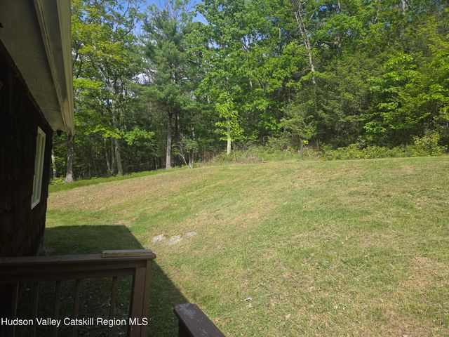 63 Otens Road, Ellenville, NY 12428