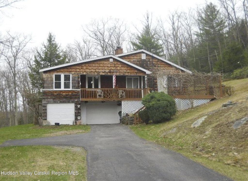 63 Otens Road, Ellenville, NY 12428