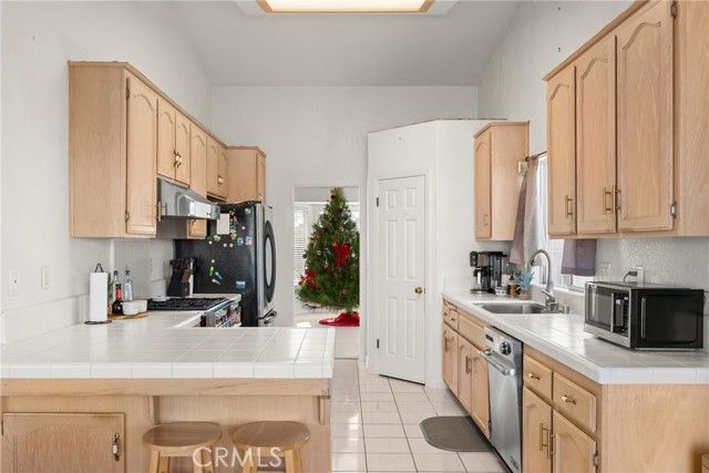 781 Koval, Santa Maria, CA 93455