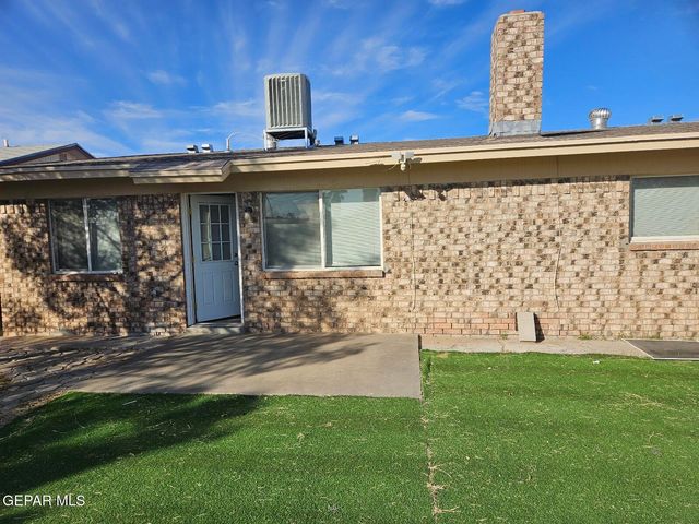 3340 VOSS Drive, El Paso, TX 79936