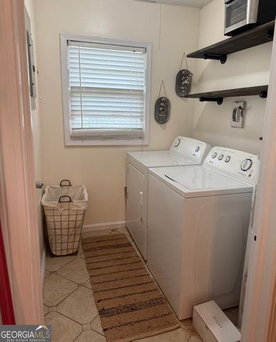 2 Sandy Beach Terrace NW, Rome, GA 30165