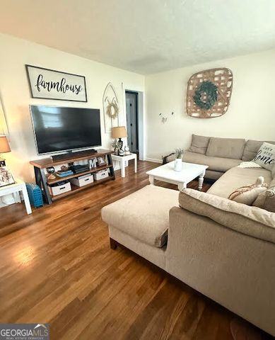 2 Sandy Beach Terrace NW, Rome, GA 30165