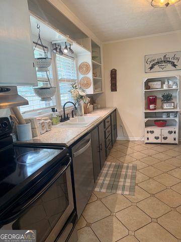 2 Sandy Beach Terrace NW, Rome, GA 30165