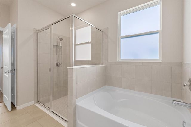 3823 TURNING TIDES TERRACE, Bradenton, FL 34208