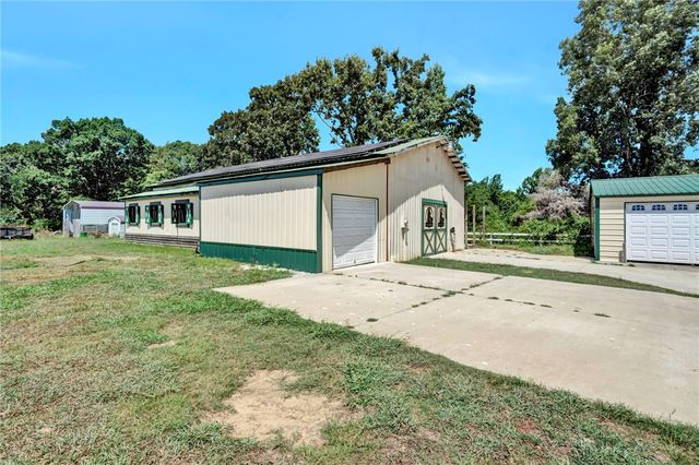 313 Henderson Road, Gray Court, SC 29645