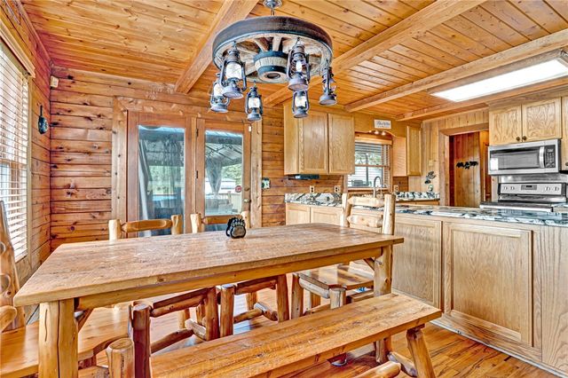 313 Henderson Road, Gray Court, SC 29645