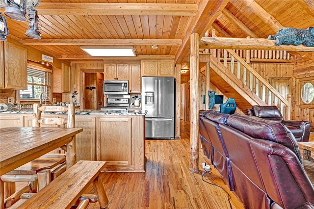 313 Henderson Road, Gray Court, SC 29645