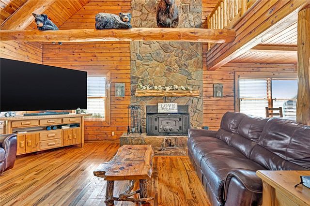 313 Henderson Road, Gray Court, SC 29645