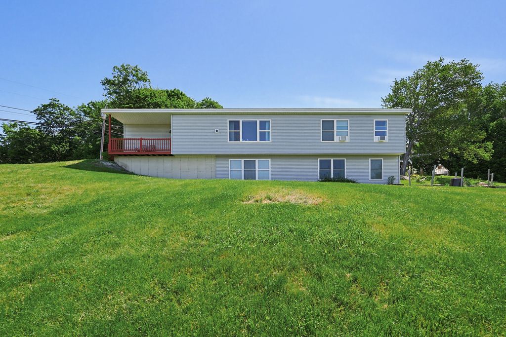 72 Frost Hill Avenue, Lisbon, ME 04252 — photo 4