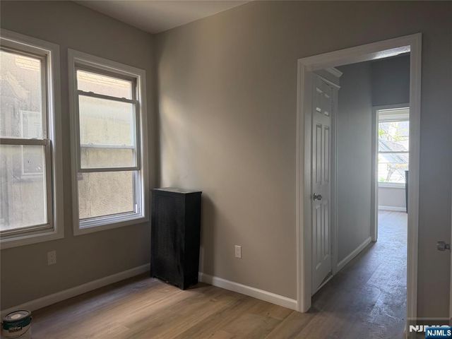 37 Mapes Avenue 2, Newark, NJ 07112