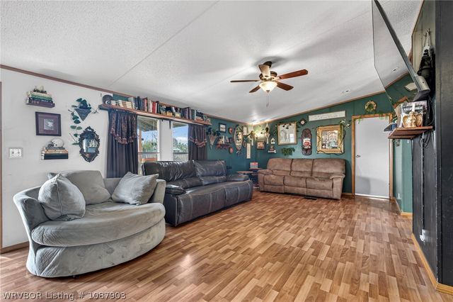 300 N Illinois Avenue, Panama, OK 74951