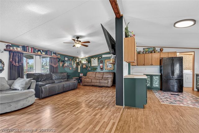 300 N Illinois Avenue, Panama, OK 74951