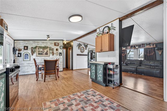 300 N Illinois Avenue, Panama, OK 74951